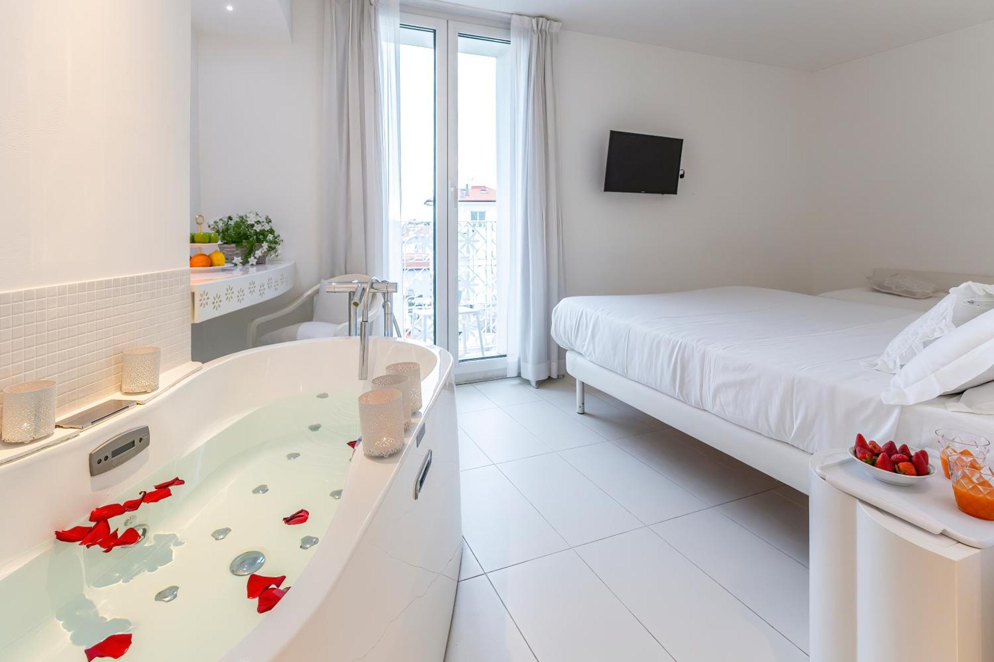 Hotel Al Cavallino Bianco リッチョーネ エクステリア 写真