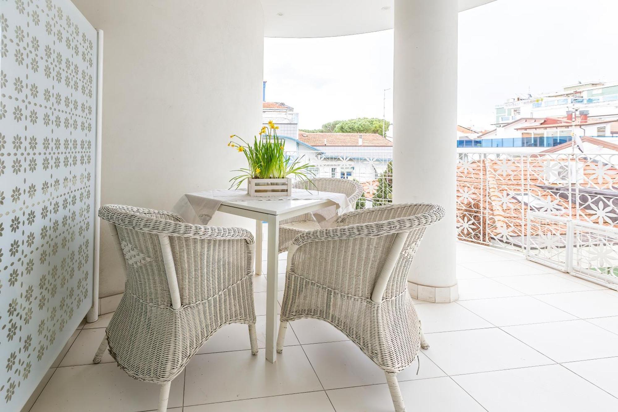 Hotel Al Cavallino Bianco リッチョーネ エクステリア 写真